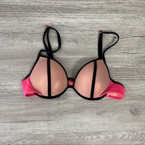 NWOT Victoria Secret Pink the fabulous Padded Bra